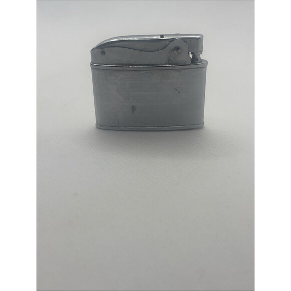 Vintage Symbol Super Automatic Lighter - Picture 2 of 5